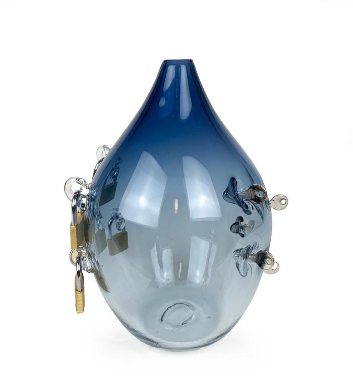 ROBERT BURCH Blue Five Key Vase