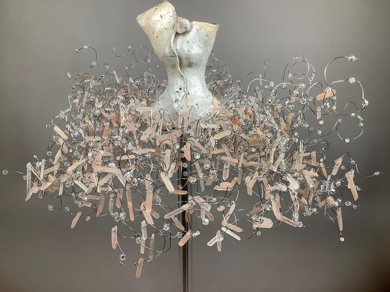 White Raku Clay Torso - Estella Fransbergen