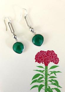 Lynn Walsh 5253. Green Onyx Drop Earrings