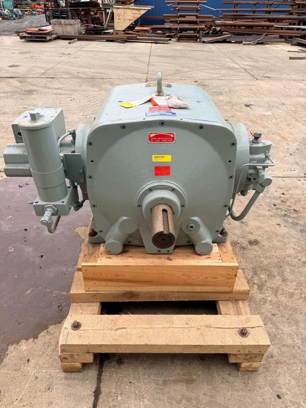 Pumps - OilGEAR DVP-15025-WNM PUMP