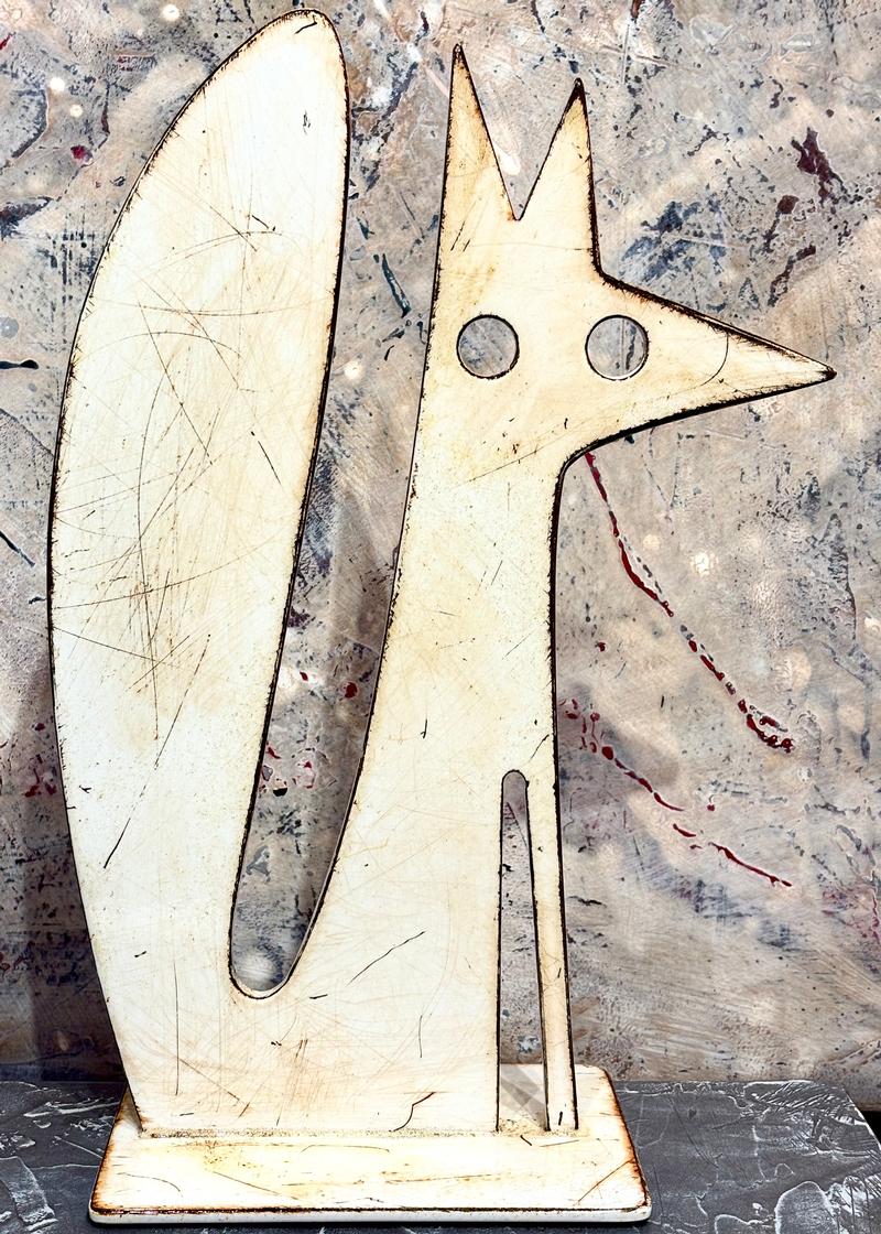 Foxy Rusty White Small plate - Jeffie Brewer